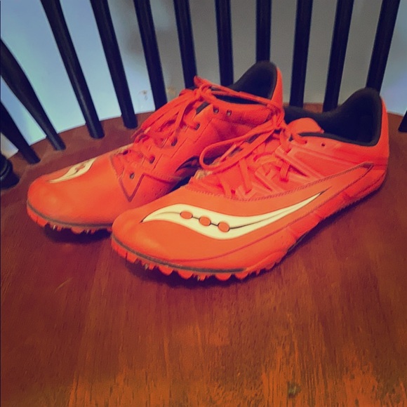 Saucony Spitfire Track Shoes - Picture 1 of 6